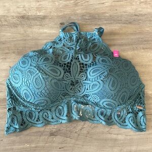 Victoria’s Secret Pushup Bra NWT- S